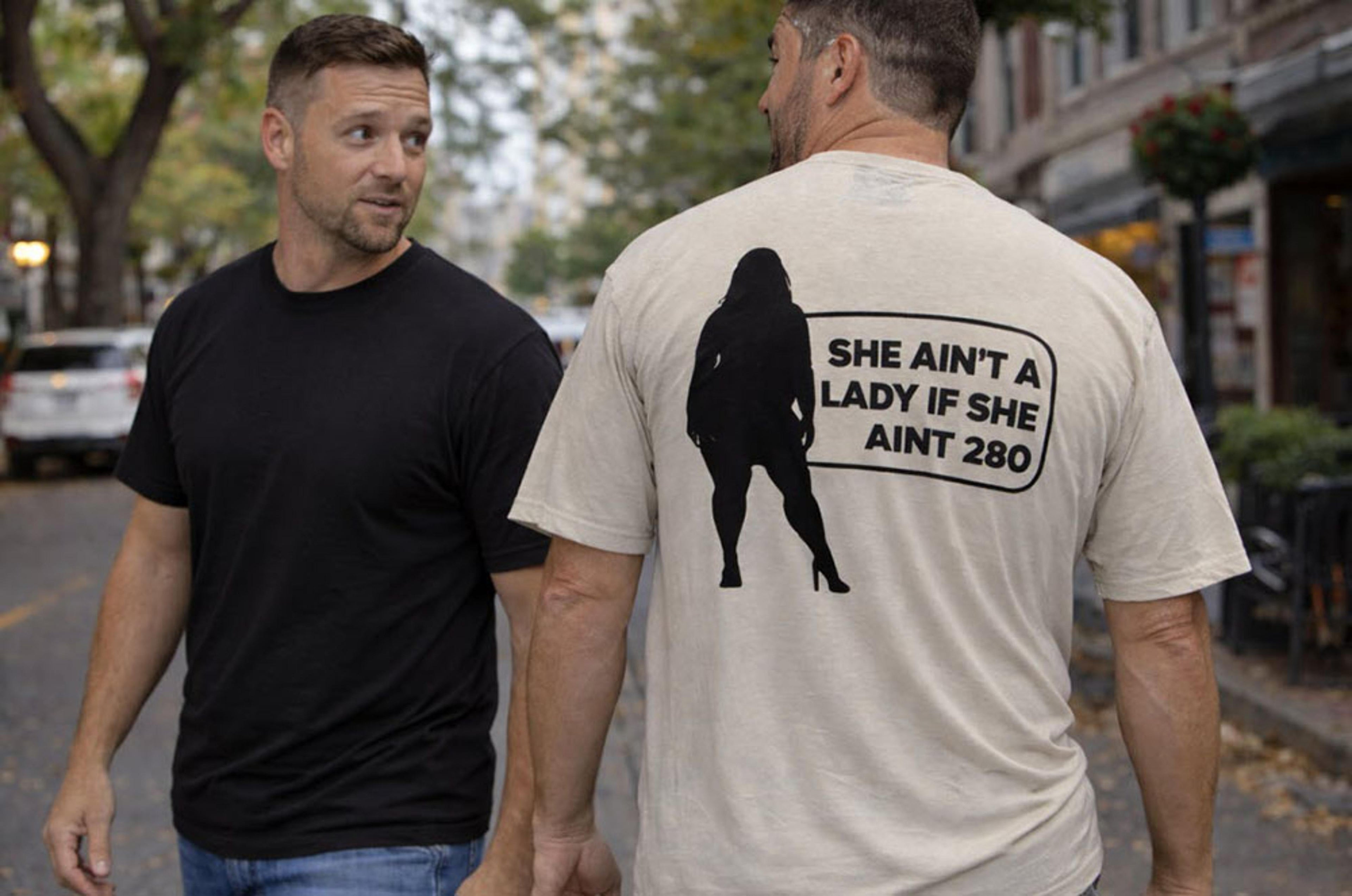 Legend or Lies She Aint A Lady If She Aint 280 Mens Tee